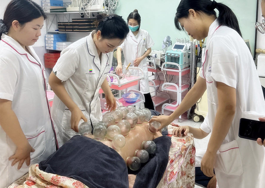 不同人群適合的拔罐時間，南寧健康管理知識分享