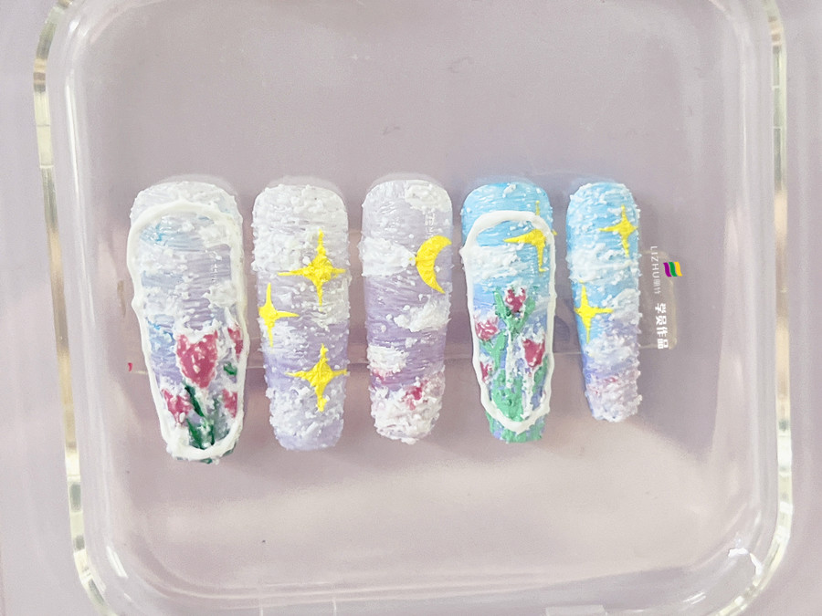 廣西美甲技術解析：石膏彩繪美甲