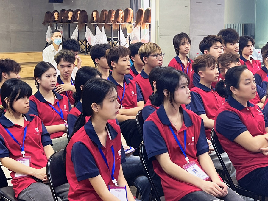 南寧美發(fā)培訓(xùn)學(xué)校3月就業(yè)宣講會(huì)總結(jié)